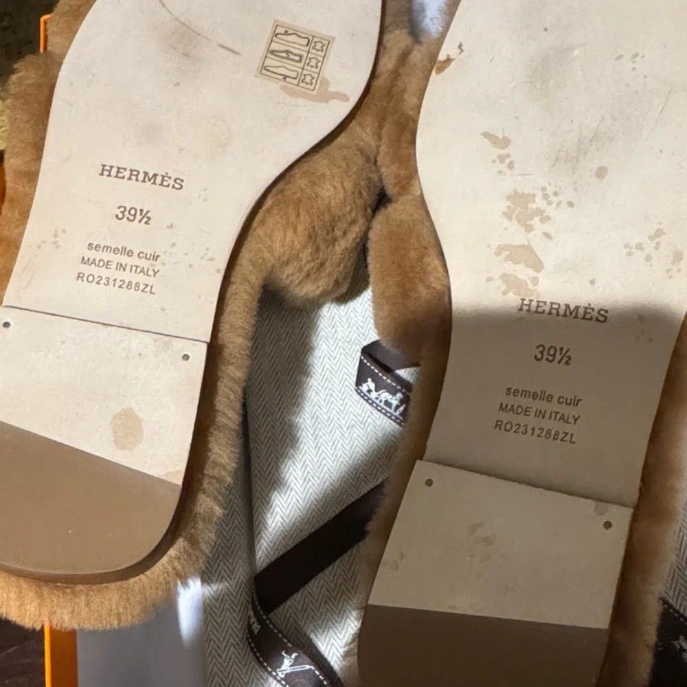 Brown Fuzzy hermes oran Slippers - Picture 4 of 5